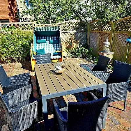 Holiday home Haus Strandgut